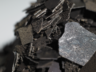 Cracks Appear in China Smuggling Crackdown on Manganese Flake